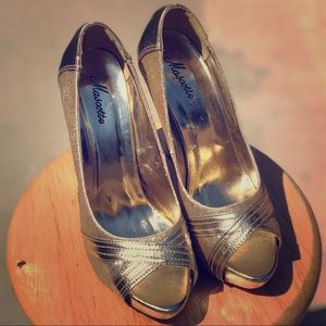 Mascotte Gold Peep Toe Stilletto